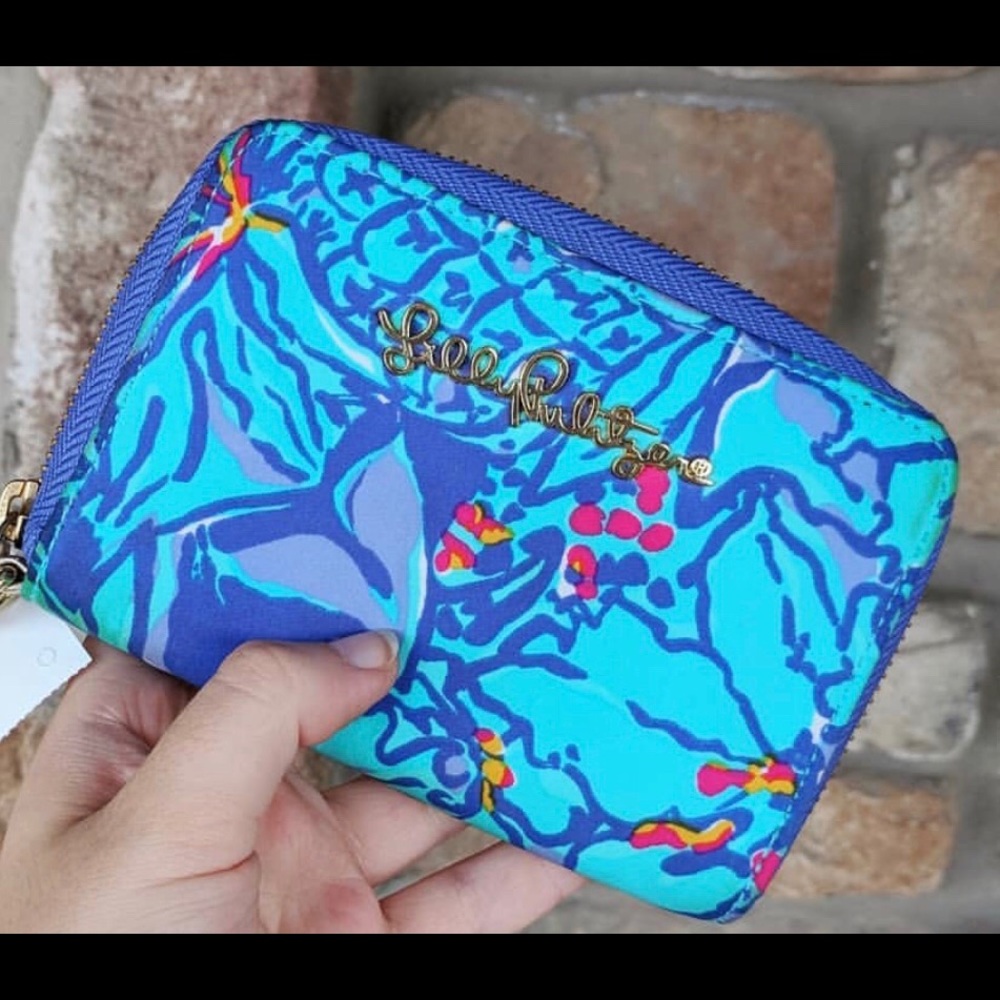 Lilly Pulitzer wallet